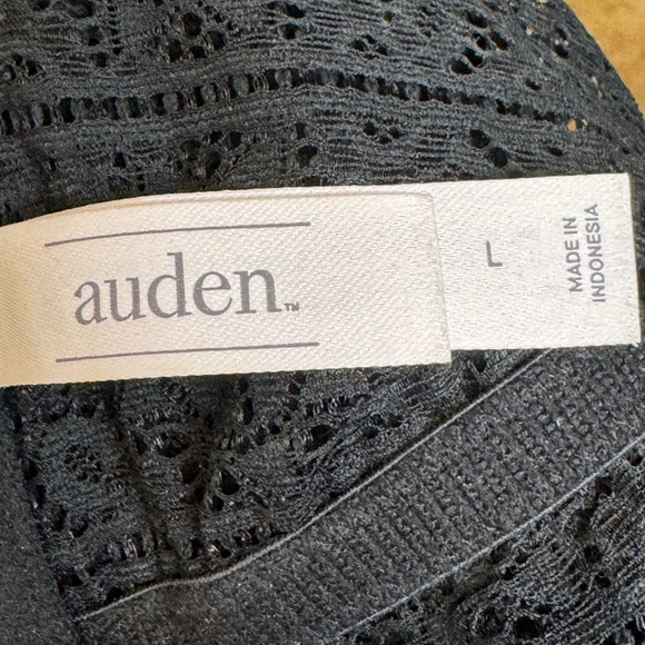 Auden Black Lace Bandeau - Picture 3 of 4